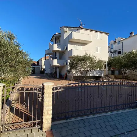 Apartament Basilea No. 2 Biograd Na Moru