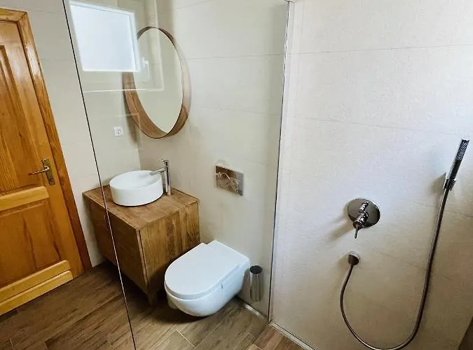 Basilea No. 2 * Biograd na Moru