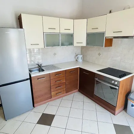 Basilea No. 2 Aparthotel Biograd Na Moru